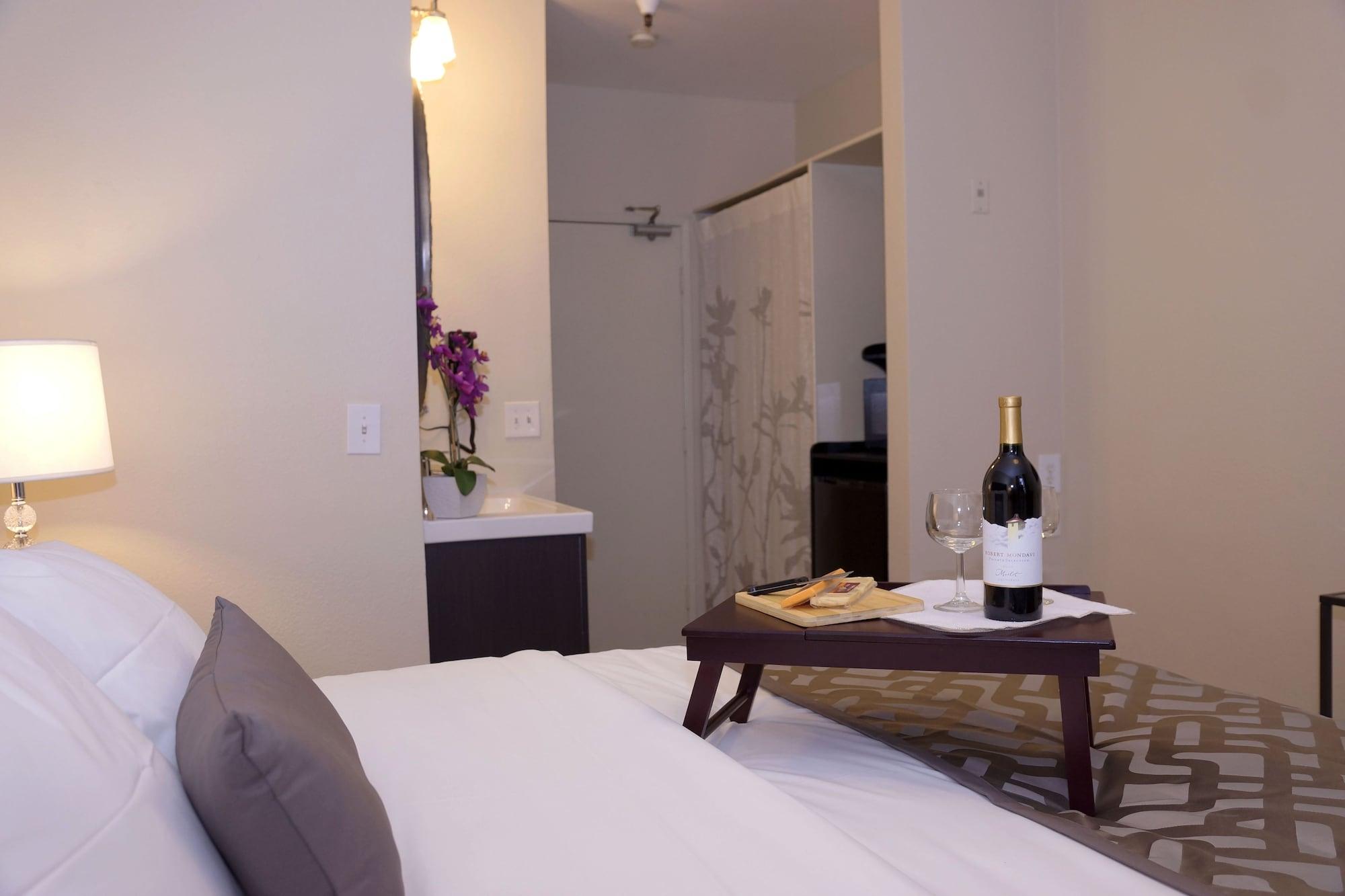 Urban Boutique Hotel- Little Italy, Downtown Hotel