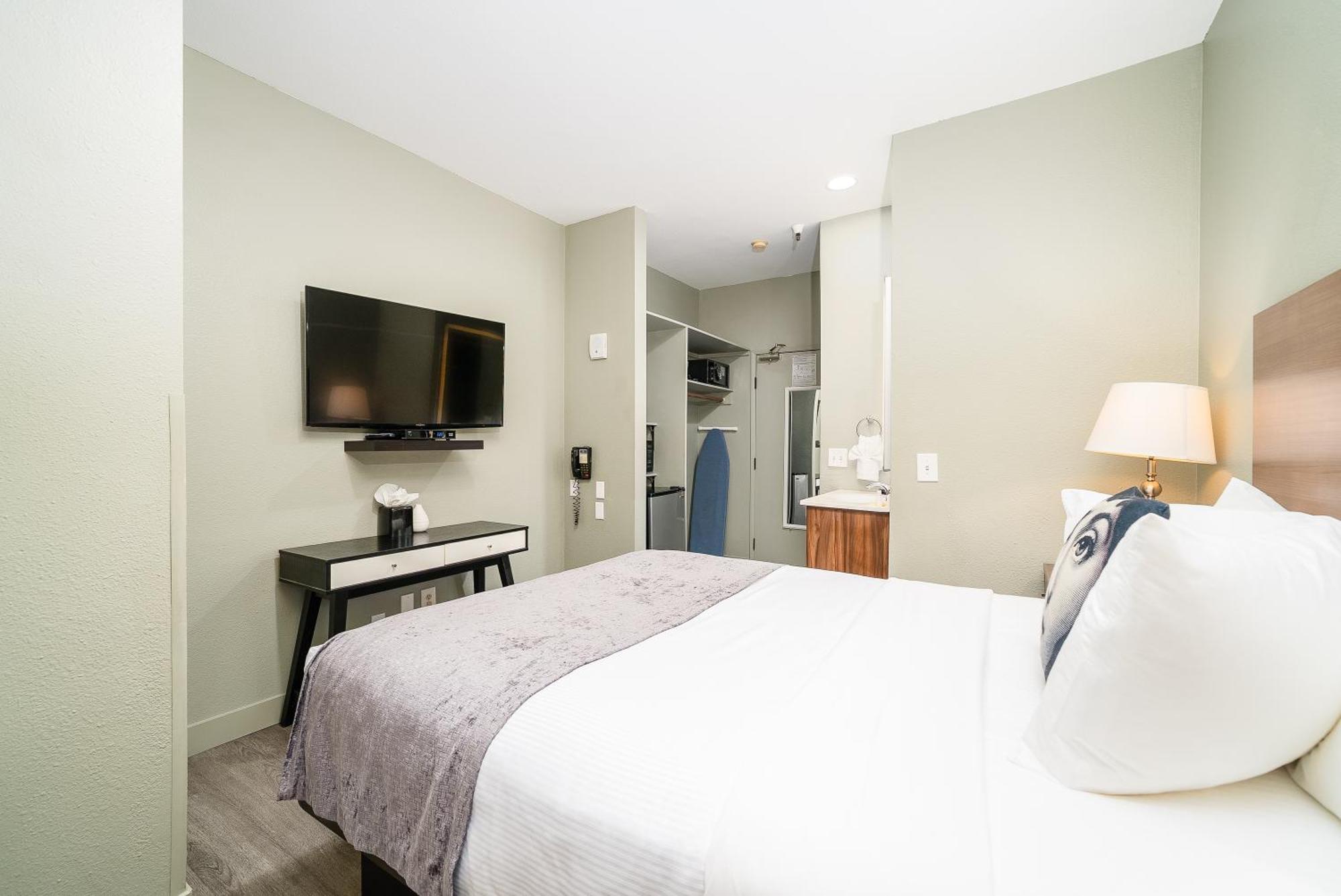 Hotel Urban Boutique Hotel- Little Italy, Downtown