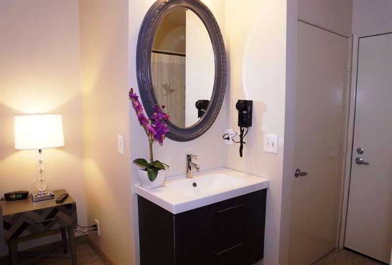 Urban Boutique Hotel- Little Italy, Downtown San Diego