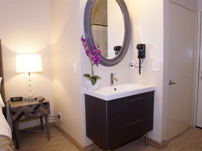 Urban Boutique Hotel- Little Italy, Downtown Hotel San Diego